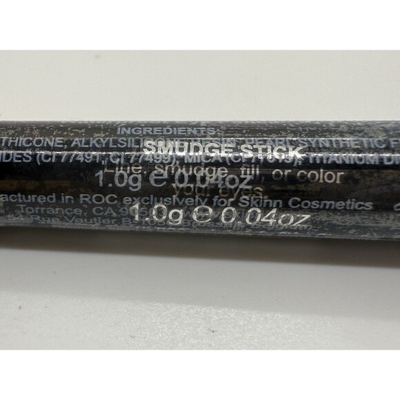 SKINN Cosmetics Smudge Sticks 3 Waterproof EMERALD, BLUE SAGE, BLUSHING BRONZE - Picture 6 of 8